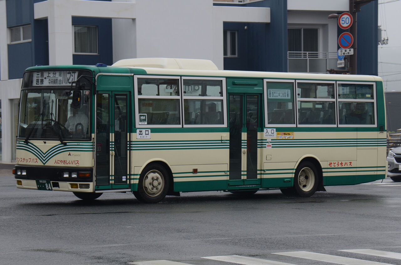 瀬戸内運輸 中型車① : ざっしーのただ載せてゆくだけ