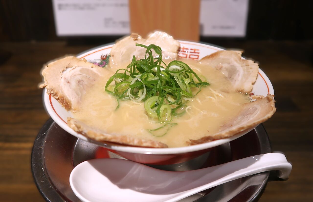 元祖とんこつ 久留米ラーメン 福ヤ 小作店＠羽村市<チャーシューメン