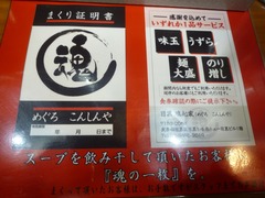 �����ӥ���