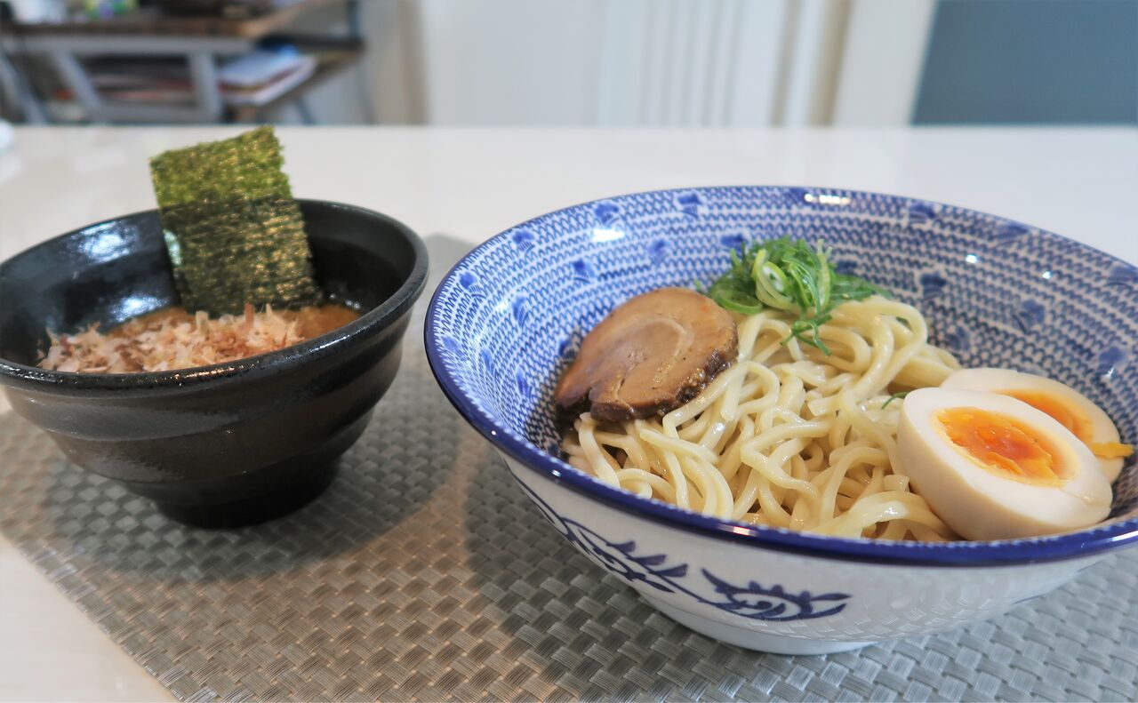 玉・ぎょく 新宿【つけめん 玉(ぎょく)】の「味玉つけ麺」を実食、コシのある麺と