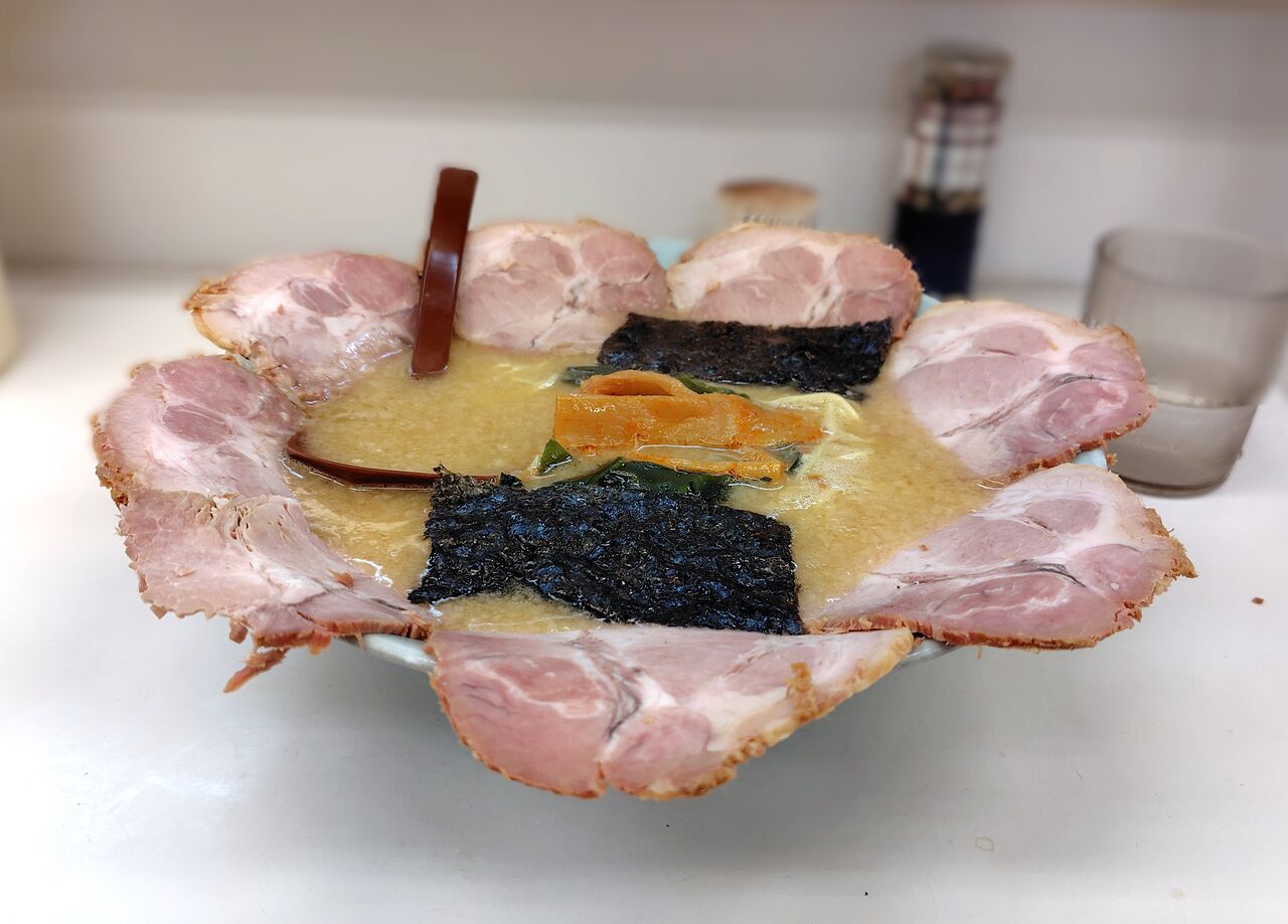 ラーメン専門店 壱発ラーメン 福生店＠福生市<味噌チャーシューメン