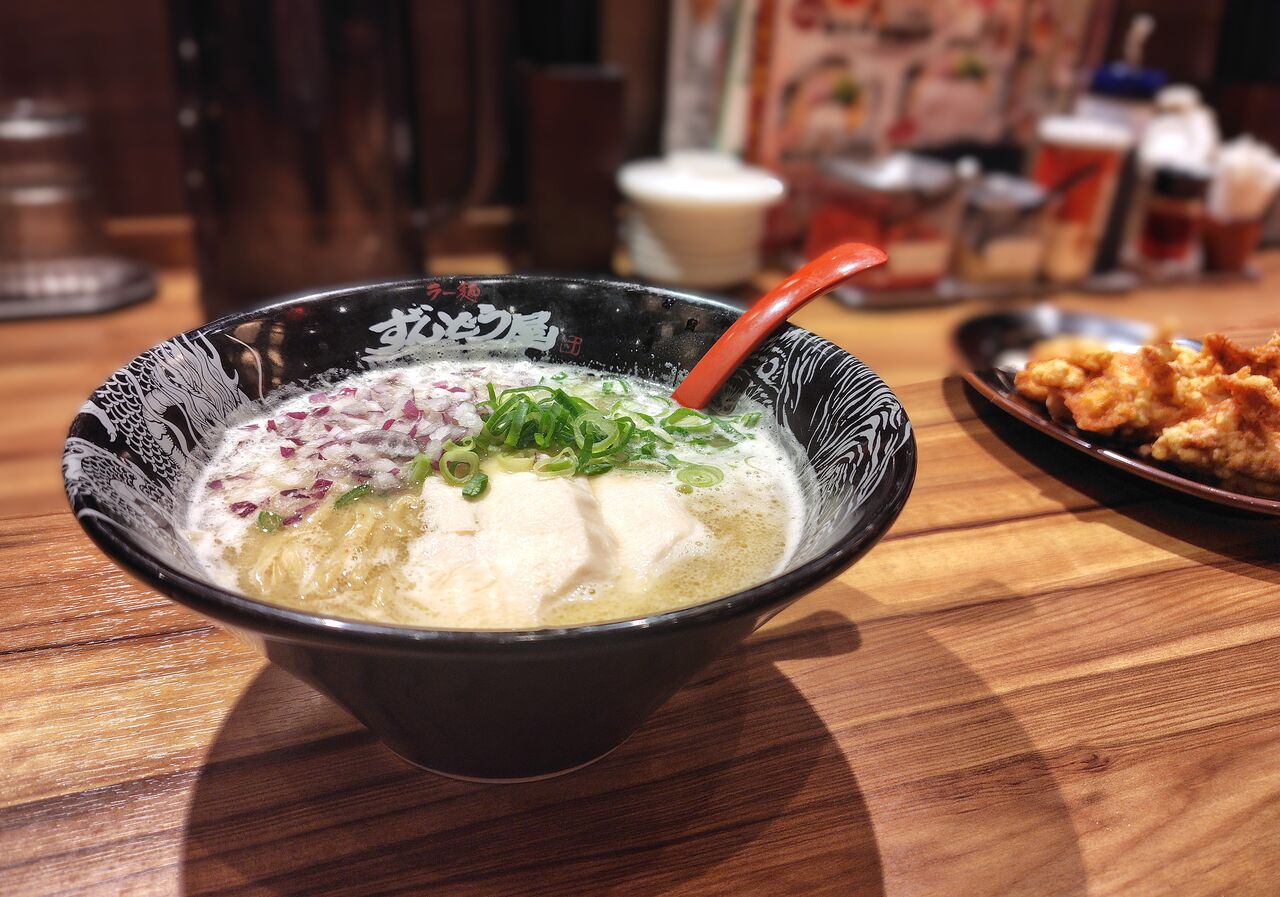 ラー麺 ずんどう屋 羽村栄町店@羽村市<限定・元味鶏白湯＋ギョーザ＋
