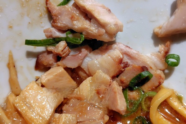 251026114736411IF_2_BURST251026114736411