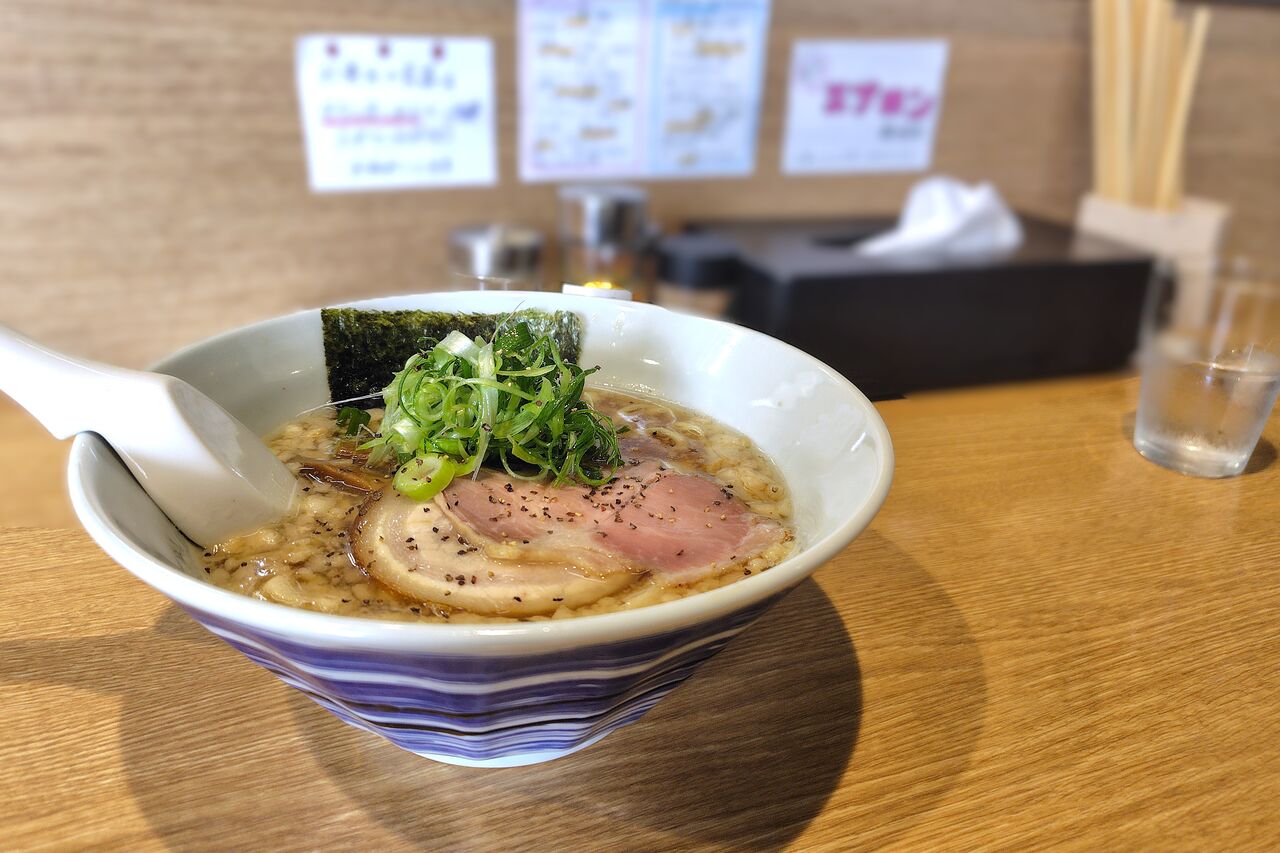 麺処 浮世-ukiyo-@あきる野市<中華そば背脂煮干し> : ZATSUのラーメン