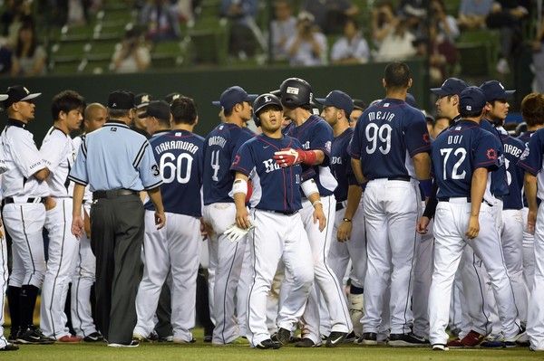 ba7a173bf1d4b8879d06b4c862e571271