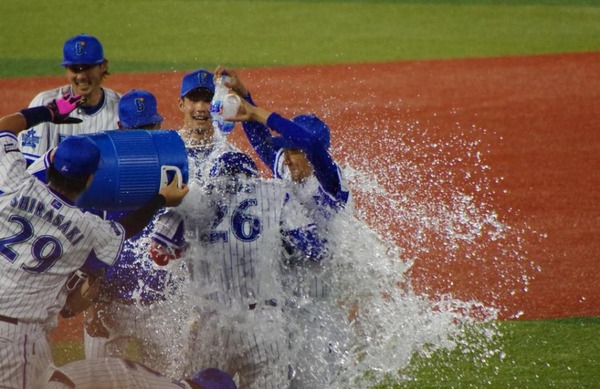 ba7a173bf1d4b8879d06b4c862e571271