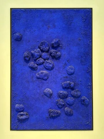 美術】イヴ・クライン／『スポンジのレリーフ、単色の青（RE 18