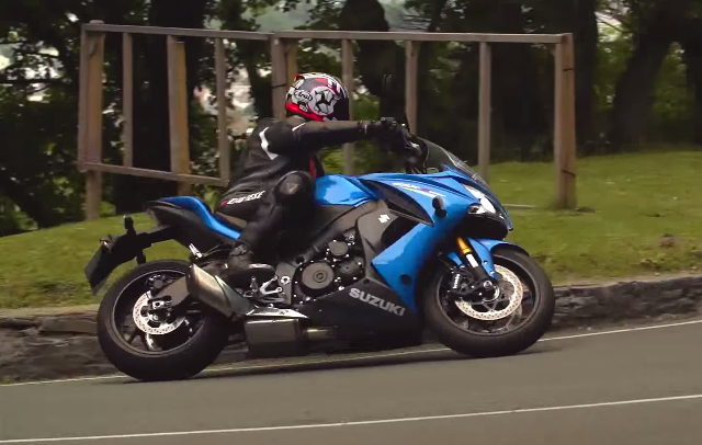 スズキの新型 Gsx S1000ｆの海外レビュー動画 Over Speed バイク動画紹介ブログ
