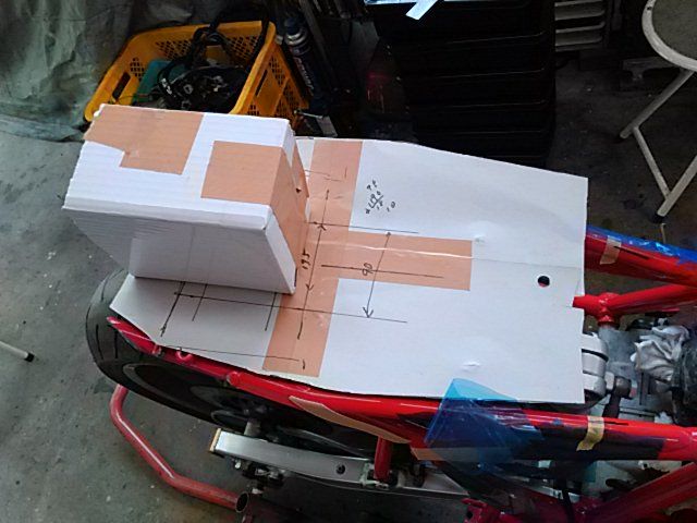 ロッカーラパイド リバースヘッドエンジン Tt1 4 団塊の世代とducati