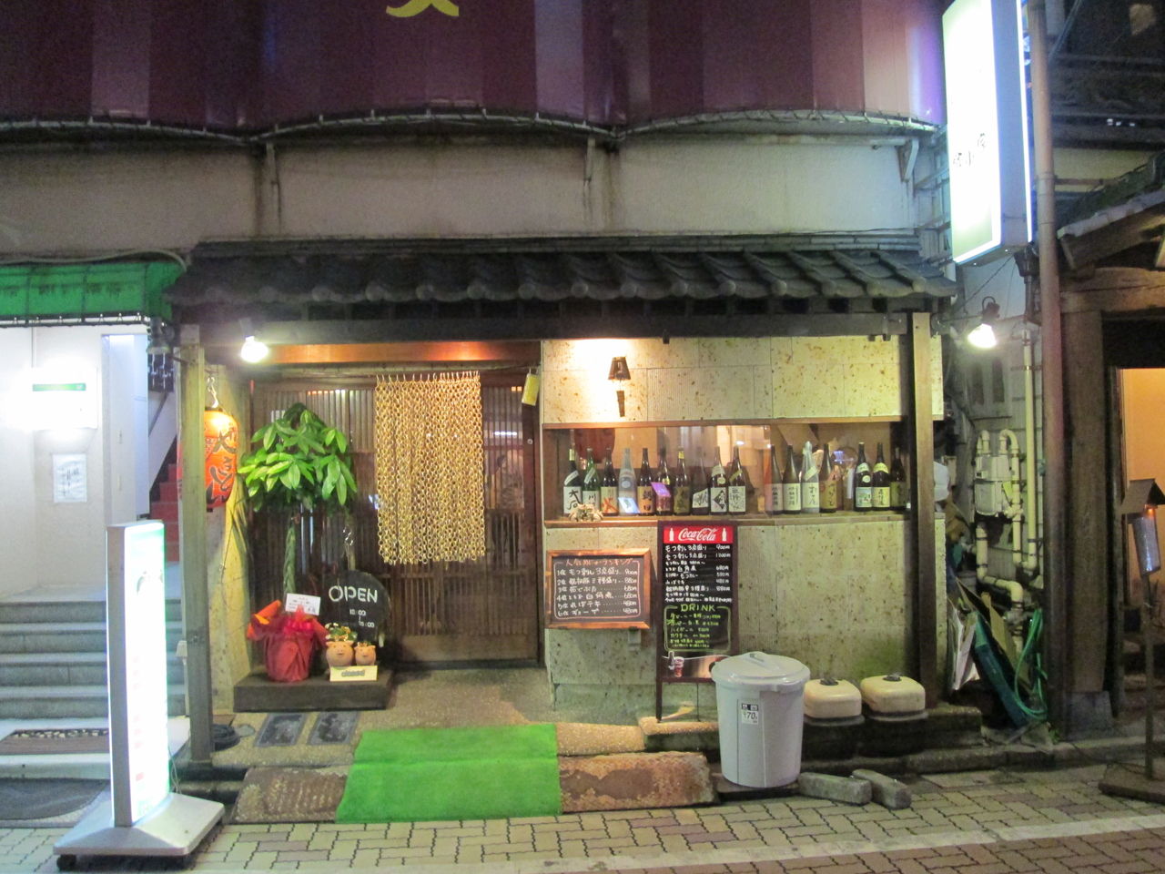第十六夜 移転の成果は 豚小屋 東方呑飲録 居酒屋飲み歩記