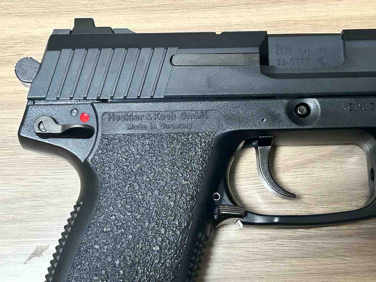 KSCソーコムピストルMK23 Amazon | KSC MK23 ソーコムピストル (CO2) ABS 18歳以上CO2