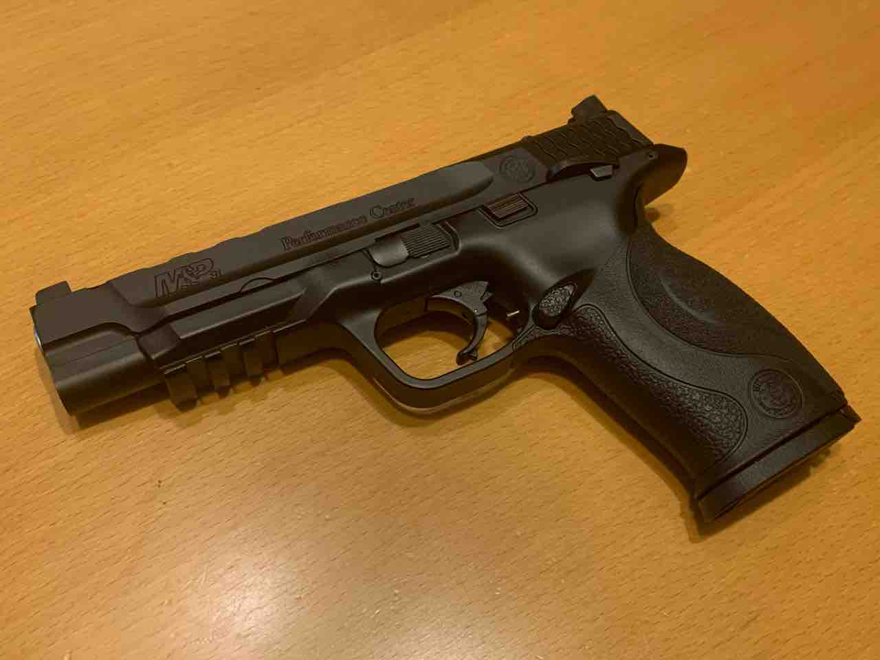 東京マルイ S&W M&P 9L PCポーテッド : 気ままにエアガンレビュー