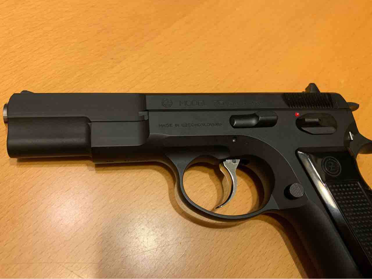 Ksc Cz75 ファーストバージョン ヘヴィウェイト 気ままにエアガンレビュー Ksc Cz75 ファーストバージョン ヘヴィウェイト 気ままにエアガンレビュー