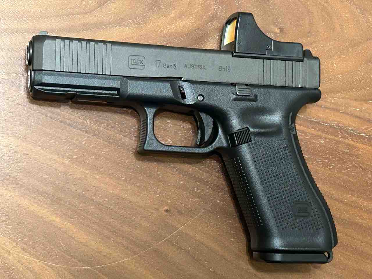 マイクロプロサイト付き 東京マルイ G17 Gen5 ガスガン G17 Gen5 MOS - ガスブローバック | 東京マルイ エアソフトガン
