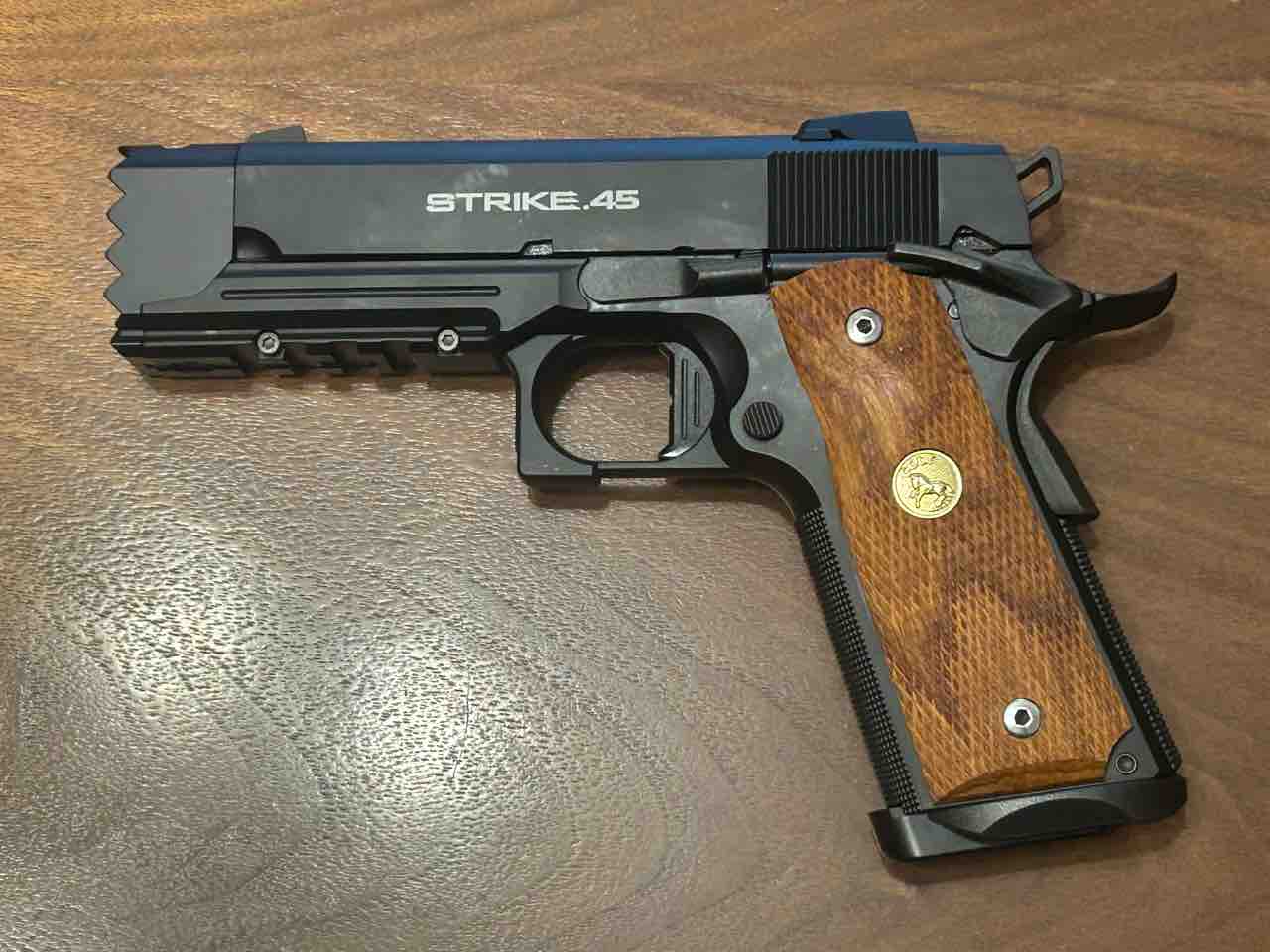 東京マルイ ストライクウォーリア＋アキュバレルセット : 気ままに