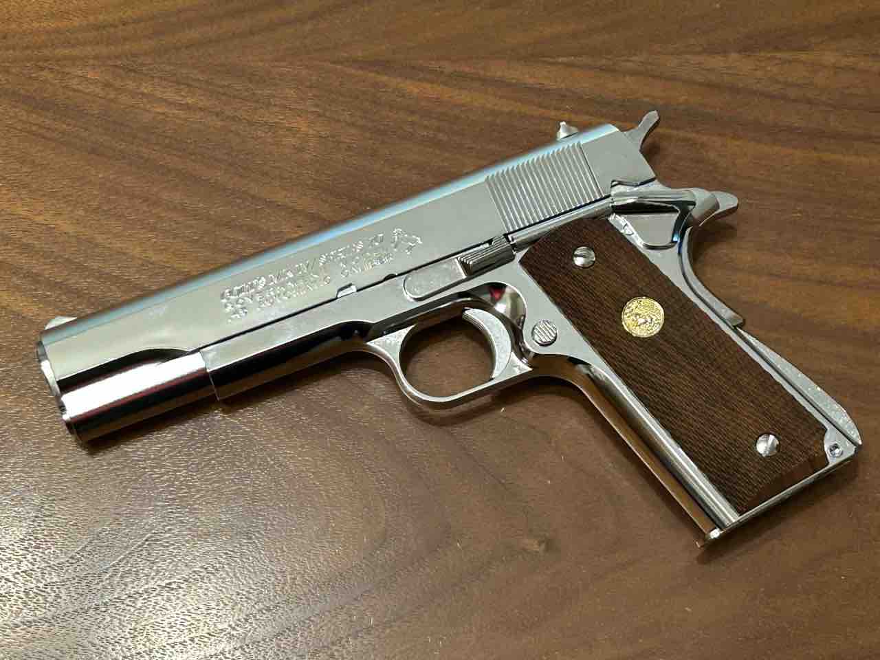 東京マルイSeries70ニッケルフィニッシュ TOKYO MARUI ガスブローバック コルト ガバメント シリーズ70