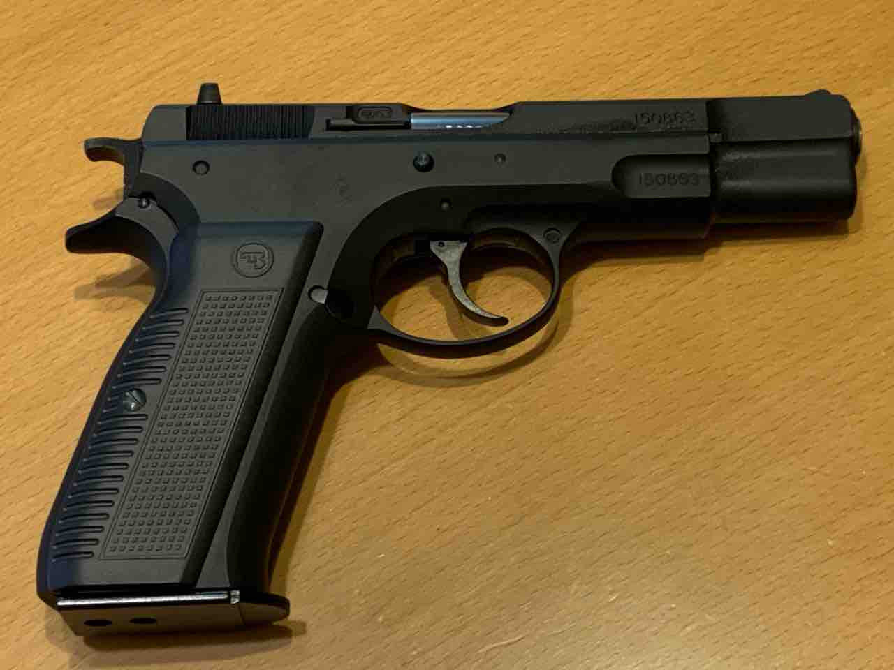 マルシン工業 Cz75 ブラックヘビーウエイト : 気ままにエアガン