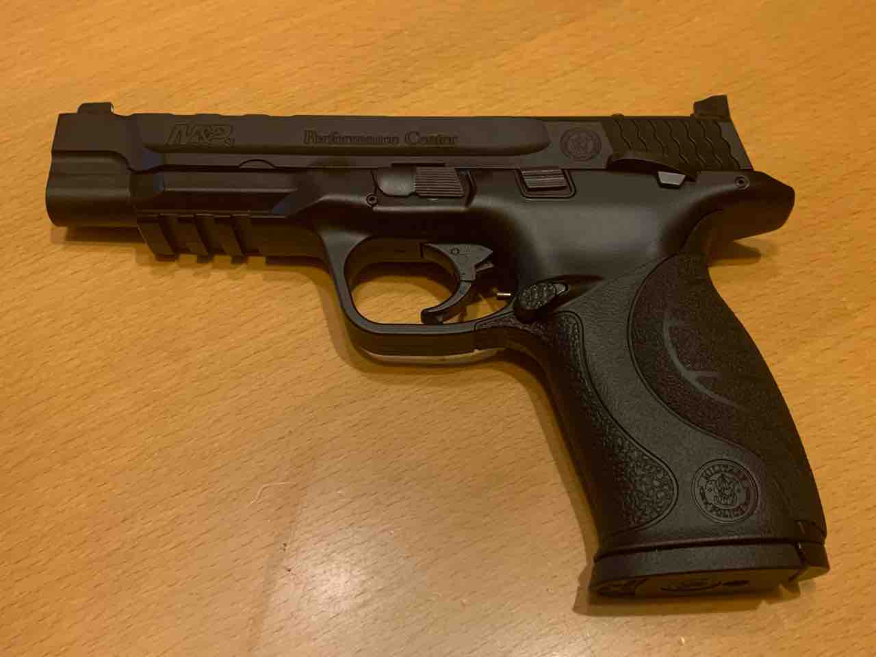 東京マルイ S&W M&P 9L PCポーテッド : 気ままにエアガンレビュー