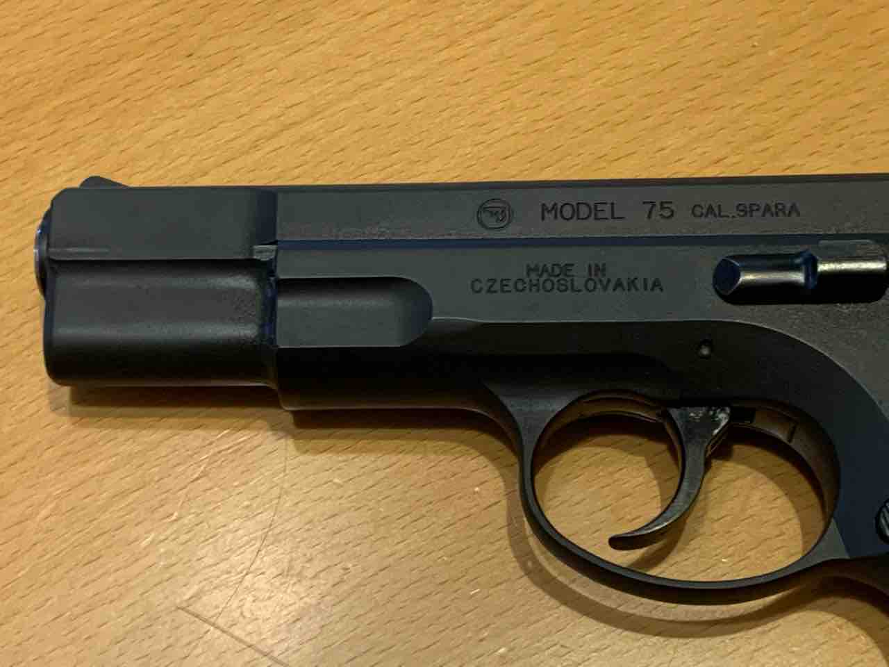 マルシン工業 Cz75 ブラックヘビーウエイト : 気ままにエアガン