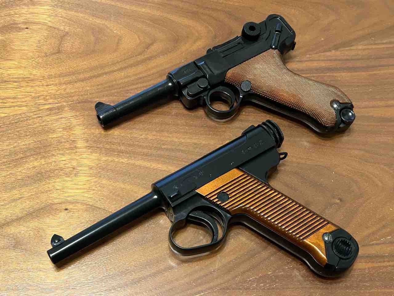 東京マルイ ルガーP08 エアコキ & 南部14年式 エアコキ 東京マルイ ルガーP08 エアコキ & 南部14年式 エアコキ