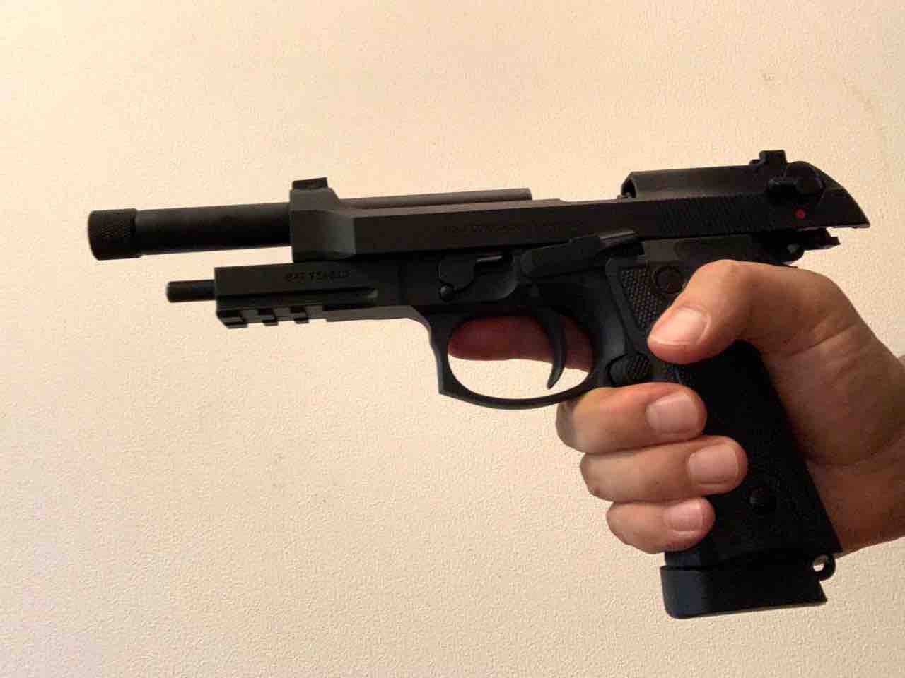 TANIO-KOBA×BATON airsoft BM-9 CO2GBB【実射編】 : 気ままにエアガン