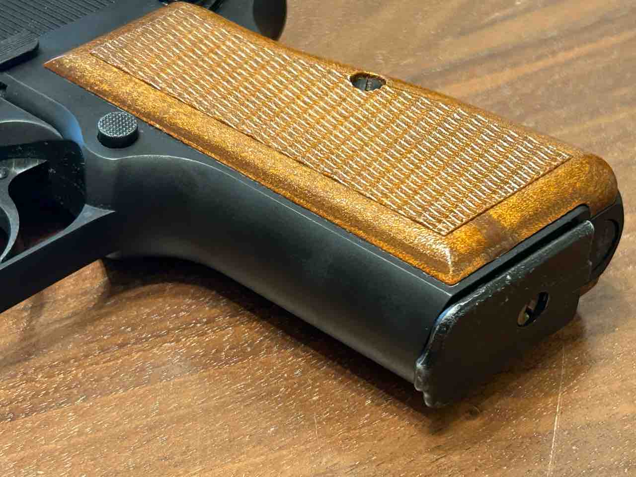 タナカワークス ブローニングハイパワー M1935 HW : 気ままにエアガン