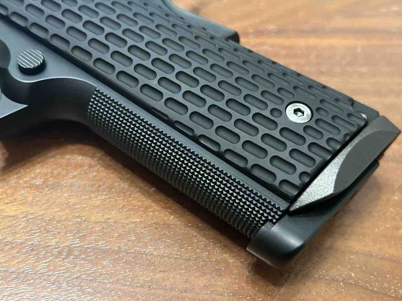 東京マルイ ストライクウォーリア : 気ままにエアガンレビュー