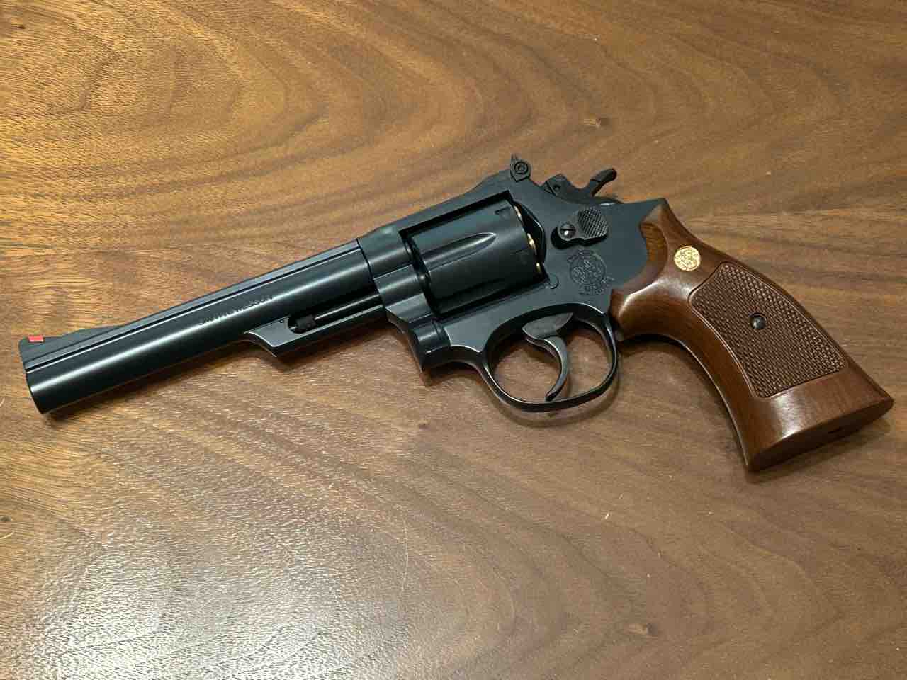 【東京マルイ】M19 COMBAT MAGNUM 6インチモデル スミス＆ウェッソン M19 6インチ - ガスリボルバー | 東京マルイ