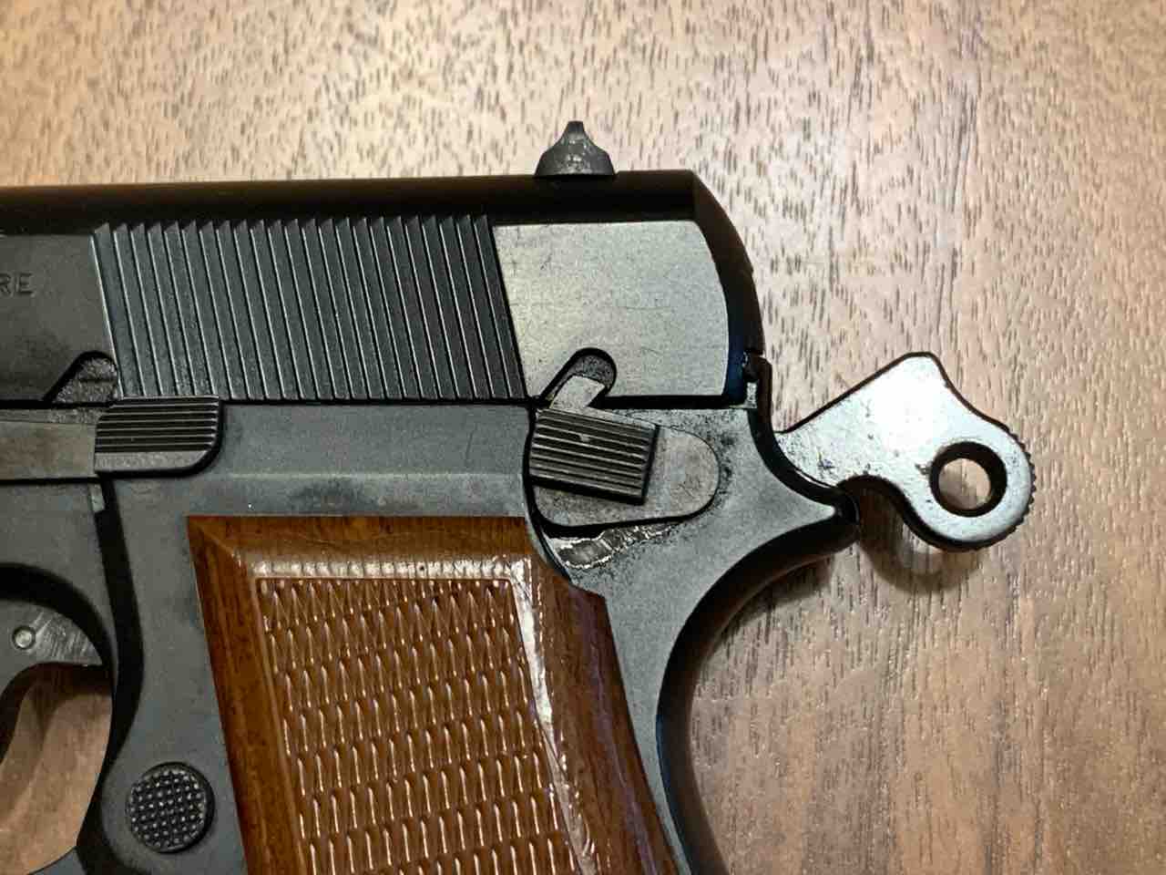 ブローニングハイパワー M1935 タナカワークス製 ブローニング ハイパワーM1935 カナディアン タナカ ガスガン