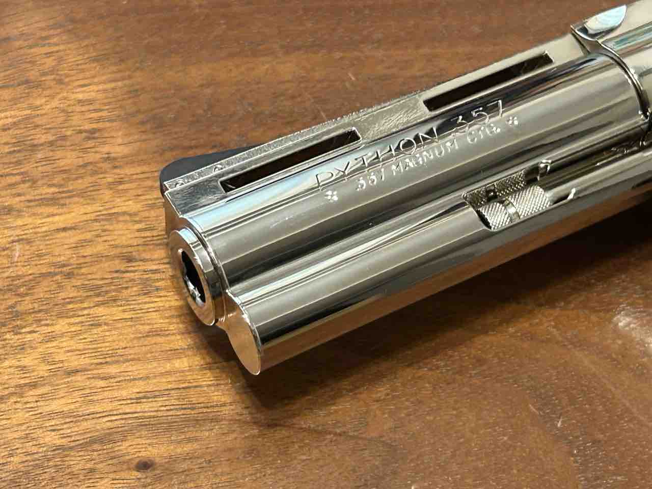 タナカワークス コルトパイソン4インチ ニッケルフィニッシュ