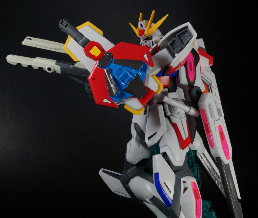 Hgbf スタービルドストライクガンダム ガンプラの残骸