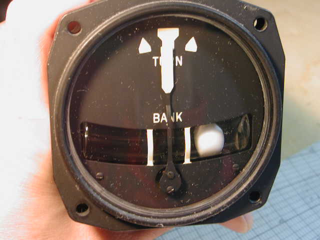 旋回、傾斜計だよ。 : apuro