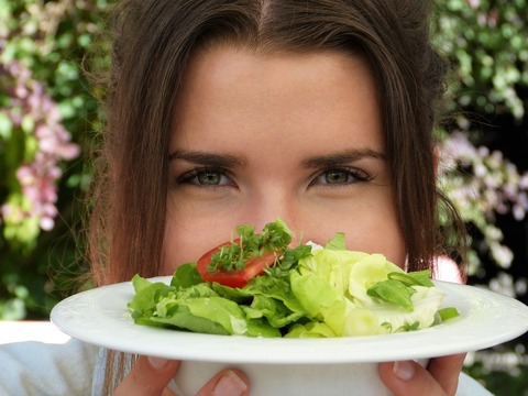 7salad-3921790_1280
