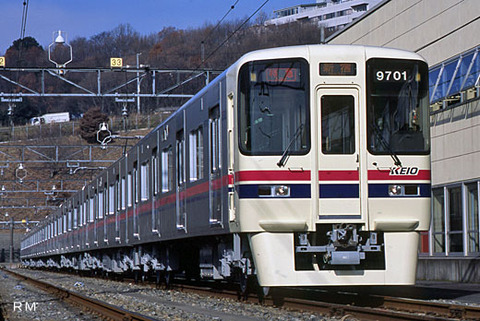 keio9000