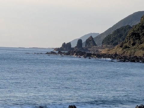 PXL_20251123_223758000