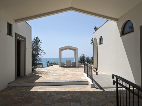 PXL_20240330_023839030