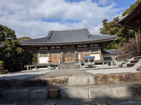 PXL_20251126_043455180