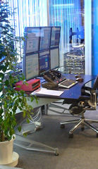 トレーディングデスク(ディーラー仕様) マルチモニターはどこまで必要か