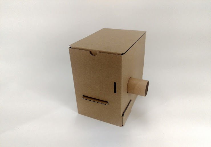 段ボールカードガチャの通信販売を開始しました Z Force 段ボール工作キットのスタッフブログ