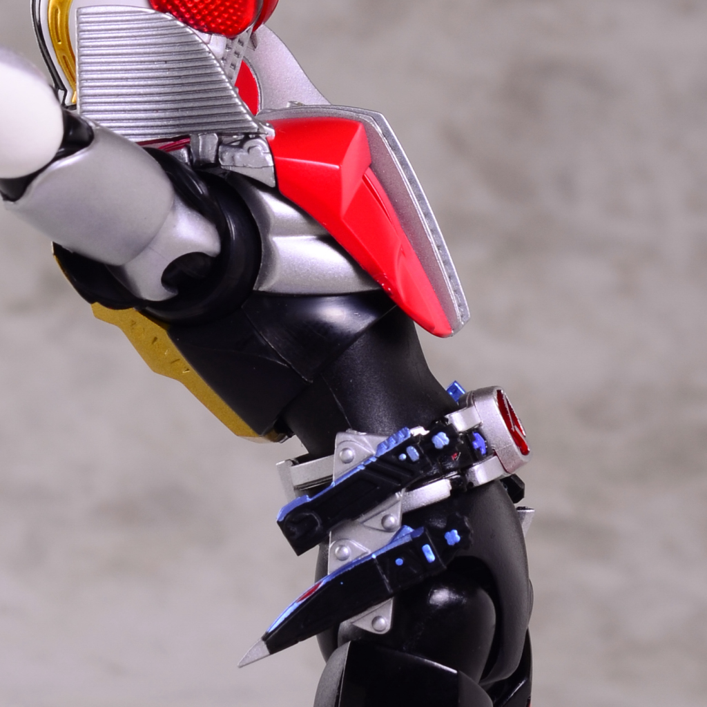 バンダイ S.H.フィギュアーツ 仮面ライダー電王 ソードフォーム バンダイ S.H.フィギュアーツ 仮面ライダー電王 ソードフォーム