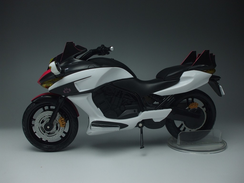 バンダイ 魂ウェブ商店限定 S.H.F EX マシンディケイダー : きん