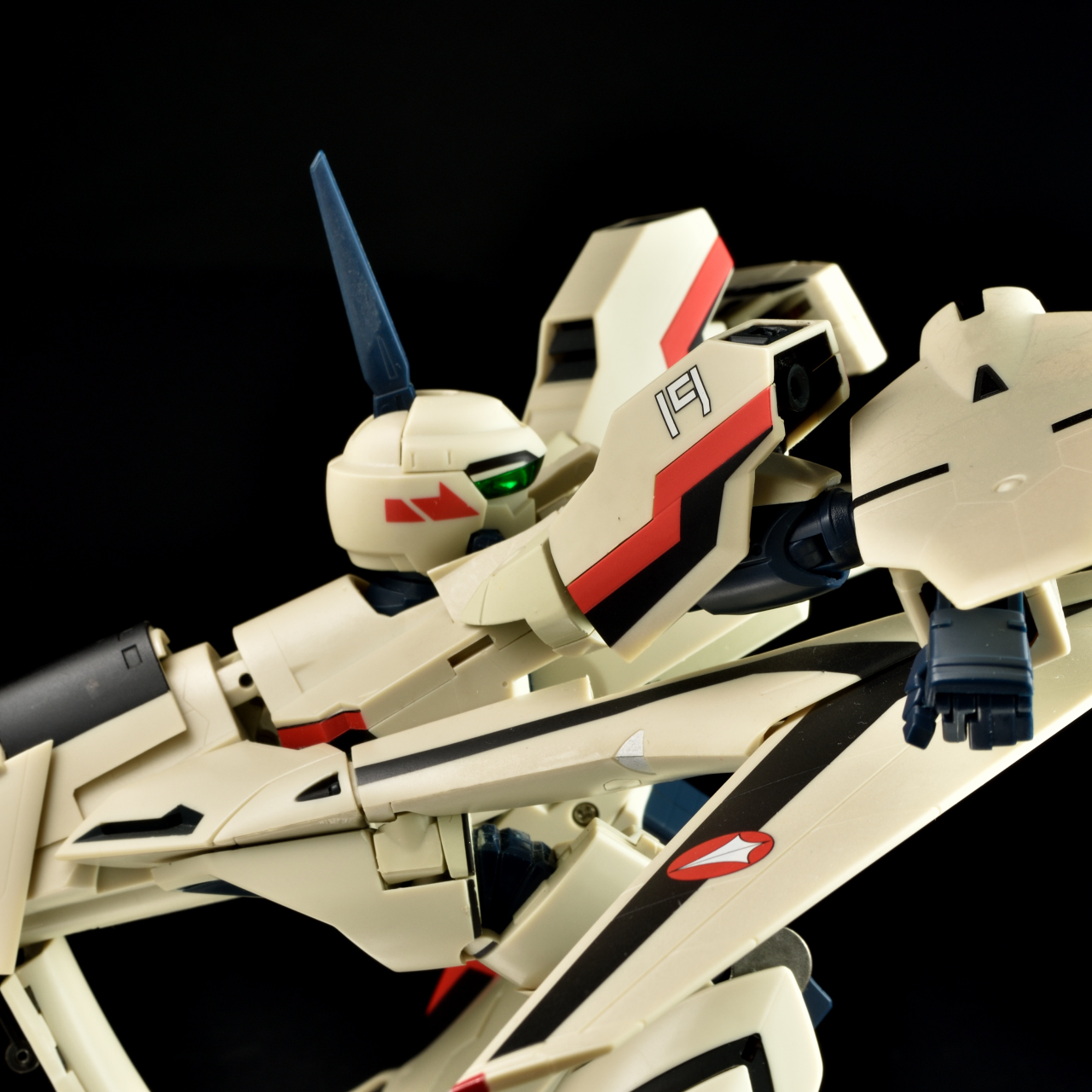 アルカディア 1/60 完全変形 YF-19 with ファストパック アルカディア 1/60 完全変形 YF-19 with ファストパック