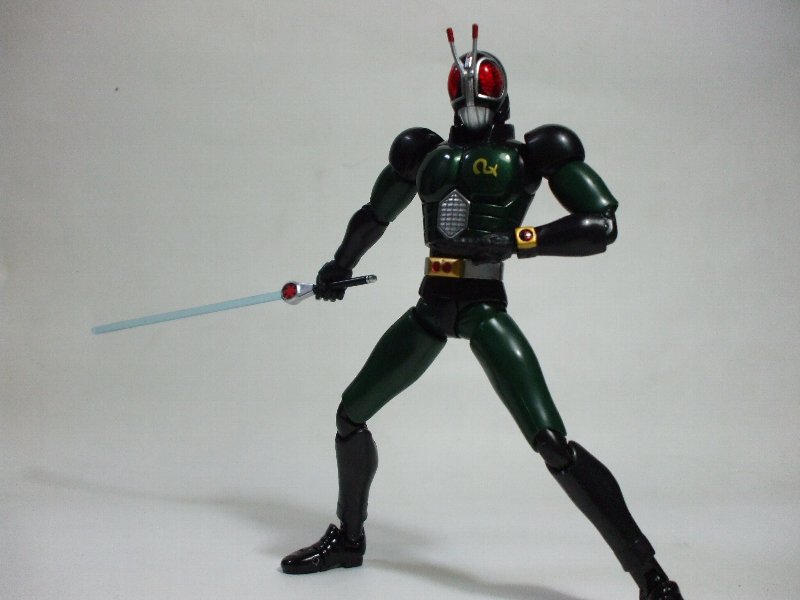 バンダイ S.H.フィギュアーツ 仮面ライダーブラックRX レビュー : きん