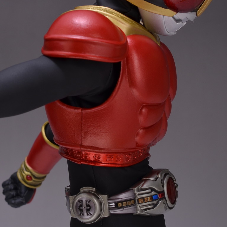 メディコム・トイ RAH DX 仮面ライダークウガ （マイティフォーム