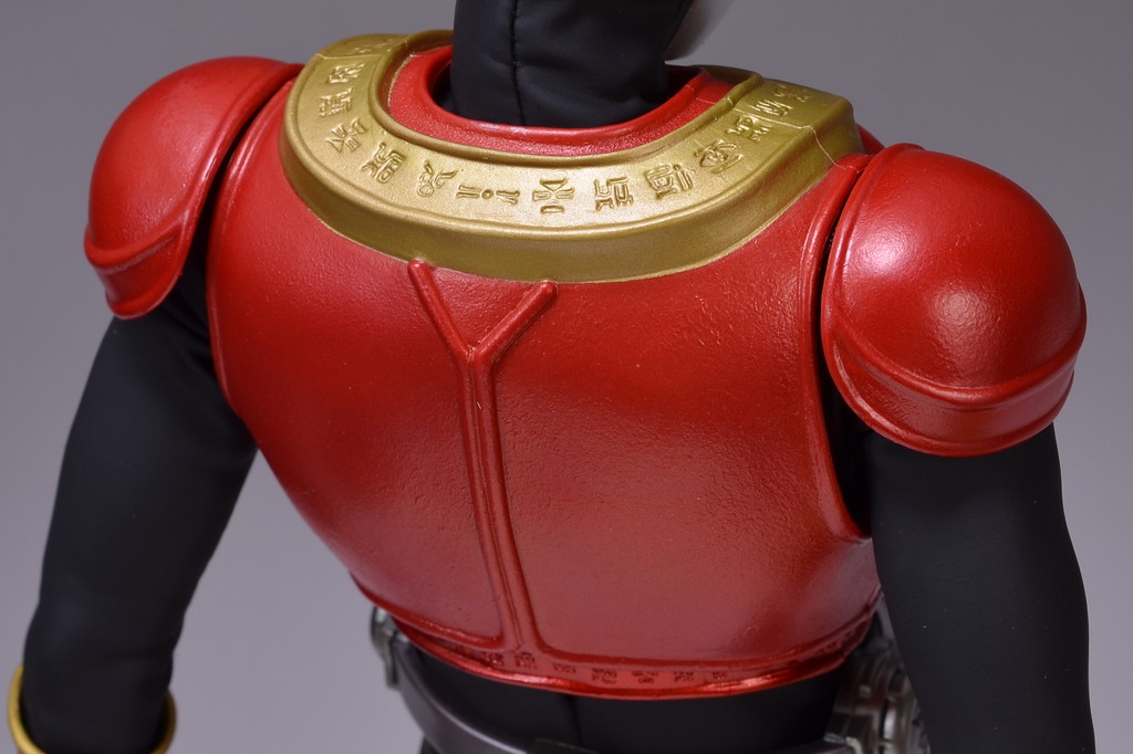 メディコム・トイ RAH DX 仮面ライダークウガ （マイティ