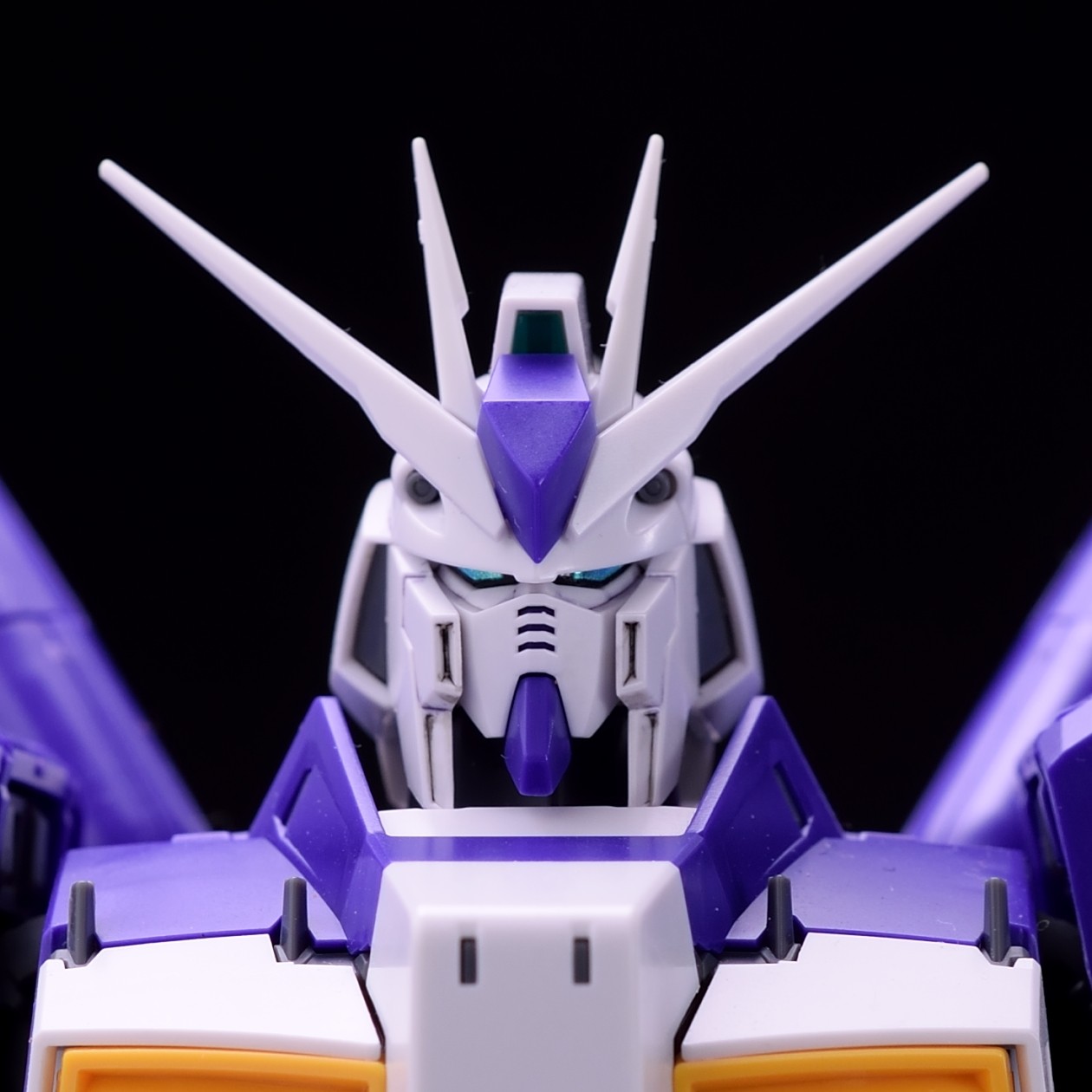 バンダイ MG 1/100 Hi-νガンダム Ver.Ka パチ組 レビュー その1