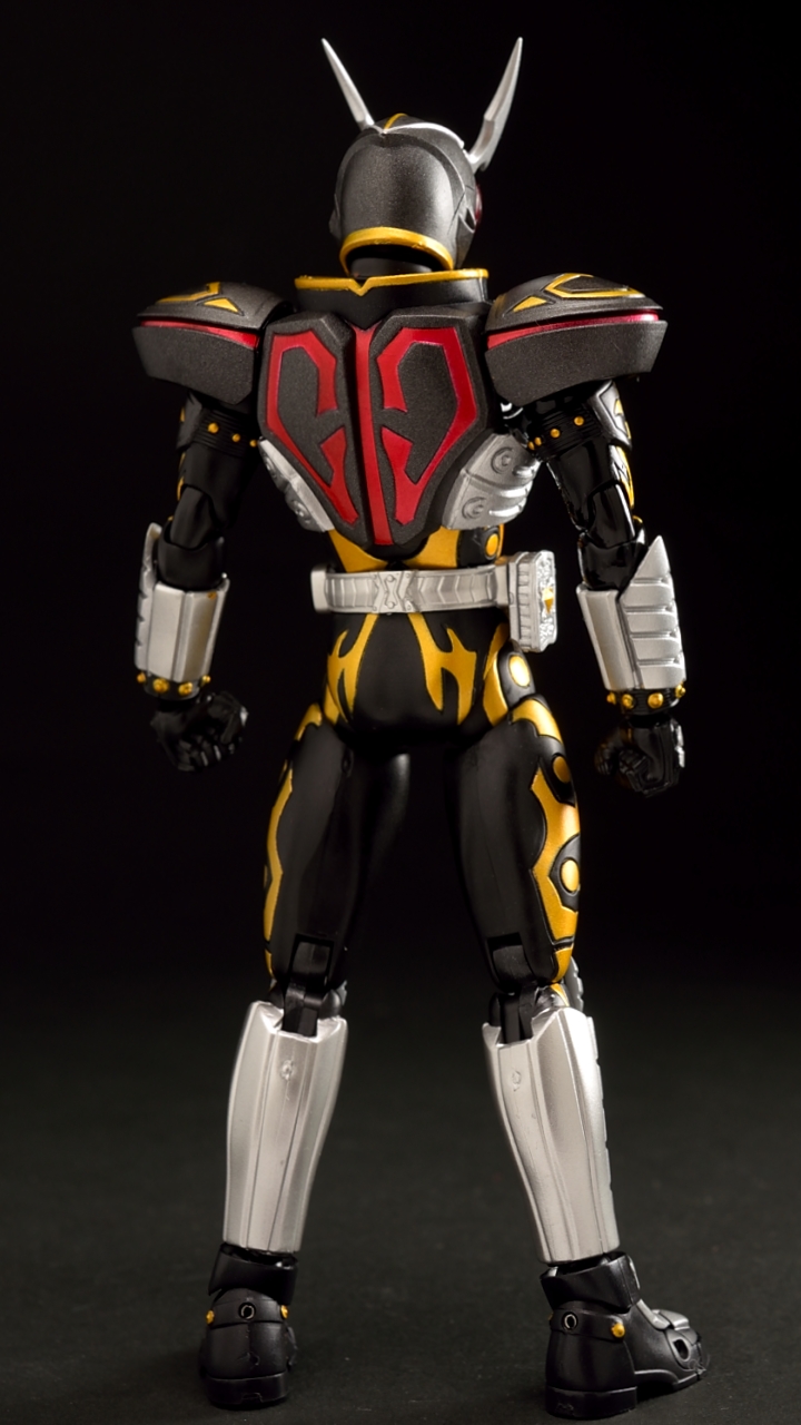 バンダイ S.H.フィギュアーツ 仮面ライダーカリス レビュー バンダイ S.H.フィギュアーツ 仮面ライダーカリス レビュー