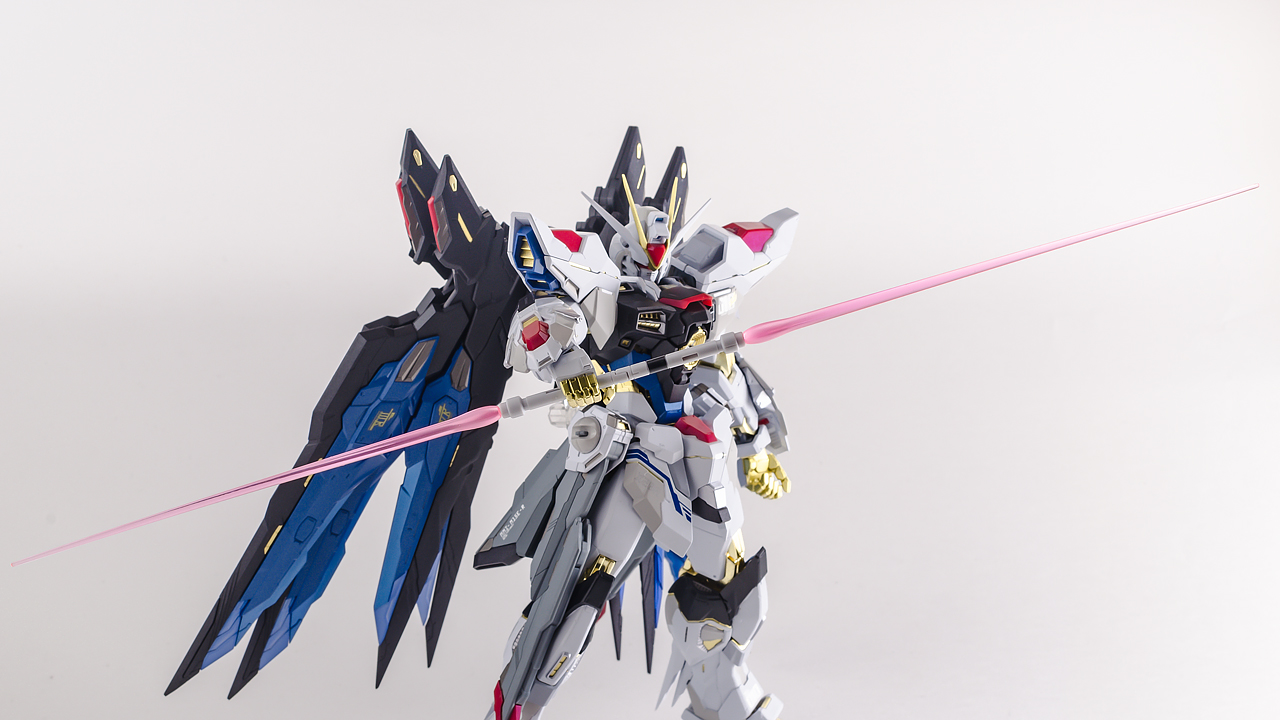 バンダイ METAL BUILD ストライクフリーダムガンダム レビュー バンダイ METAL BUILD ストライクフリーダムガンダム レビュー