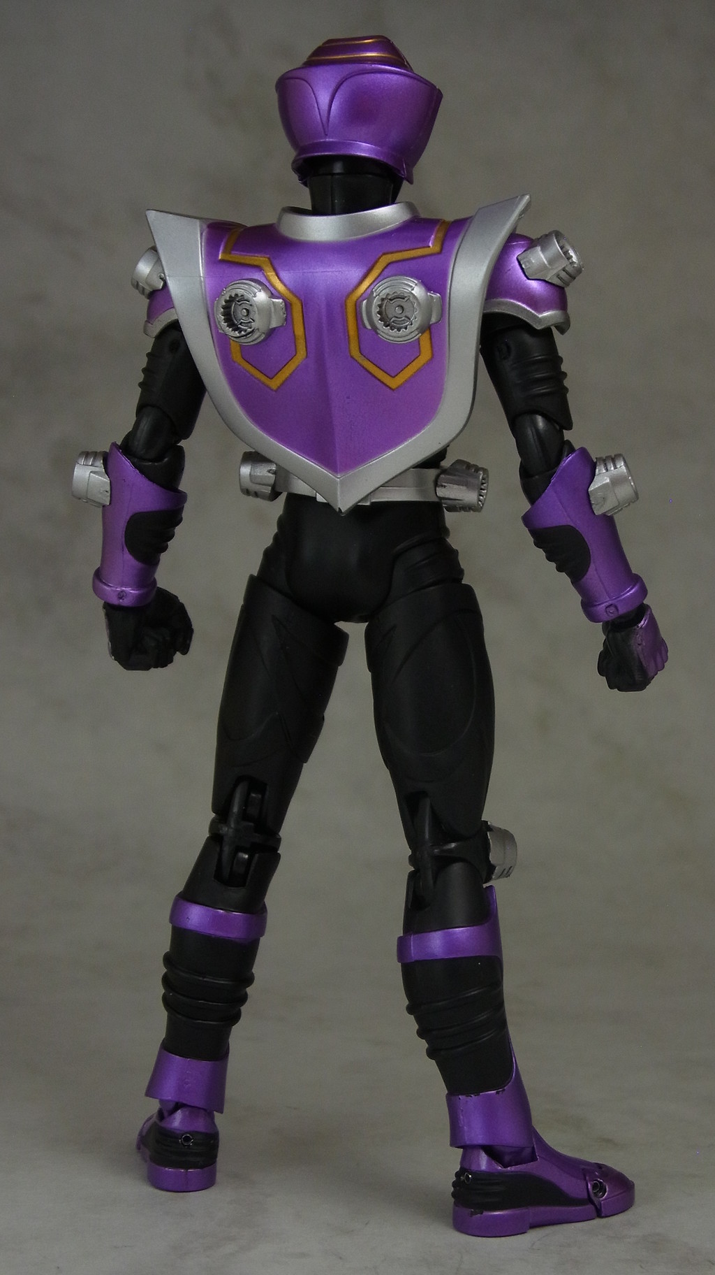 バンダイ S.H.フィギュアーツ 仮面ライダー王蛇 レビュー : きん