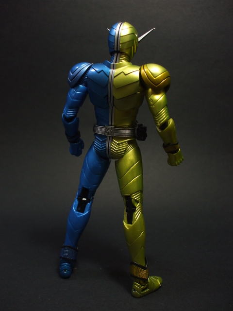 ■激レア　ミニ四駆　完成品　加工　アバンテ　仮面ライダーダブル　ルナ・トリガー風 □激レア ミニ四駆 完成品 加工 アバンテ 仮面ライダーダブル